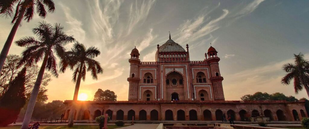 Exploring the Heart of India: A Comprehensive Guide to Delhi